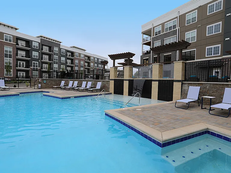 Allure Apartments — Photo 25