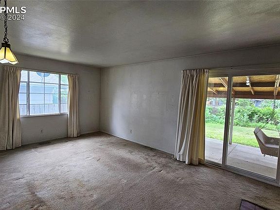 5th image of 2818 Illinois Ave