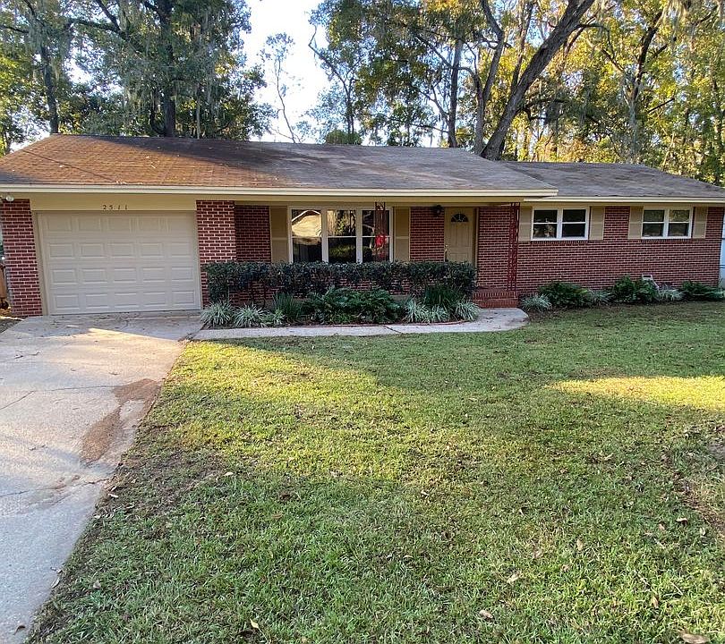 1st image of 2511 Hastings Dr