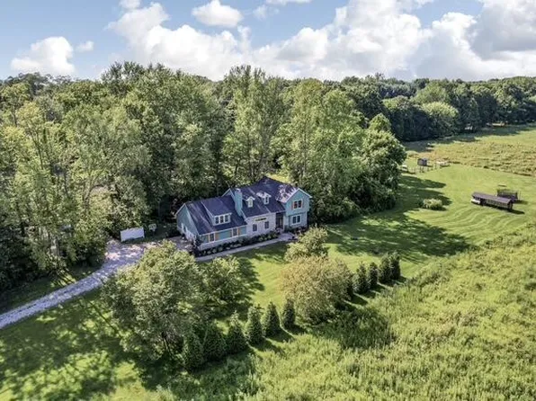 5132 E Walnut St, Westerville, OH 43081