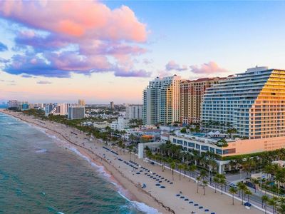 1 N Ft Lauderdale Beach Blvd #1804, Fort Lauderdale, FL, 33304