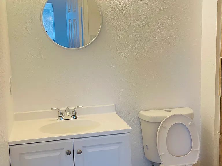 1712 Dynasty Dr — Photo 7