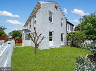 9714 Aspen Pl, Manassas, VA 20110