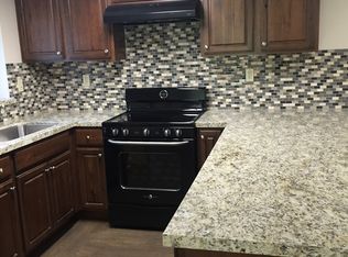 310 Clara Ave, Ukiah, CA 95482