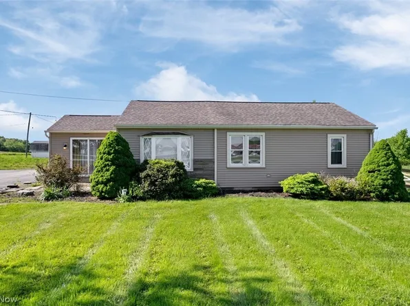14765 Lincoln Way E, Dalton, OH 44618