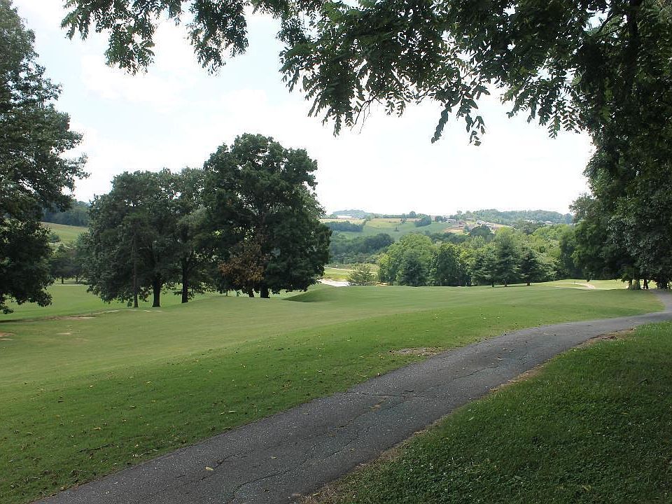1st image of LOT 2 Stonewall Jackson Dr
