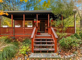 28 Tarbox Dr, Exeter, RI 02822