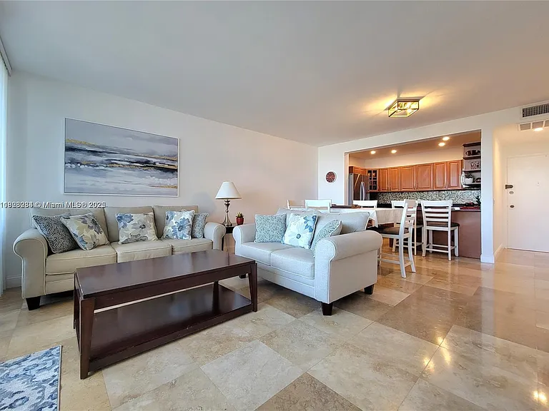 3505 S Ocean Dr #320 — Photo 7