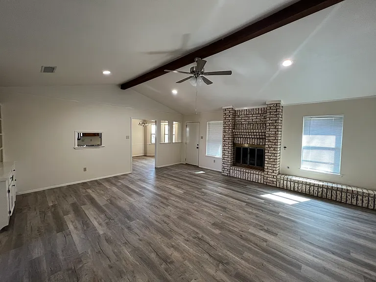 8001 Weehunt Ct — Photo 13