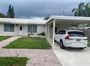 430 NE 37th St, Boca Raton, FL 33431