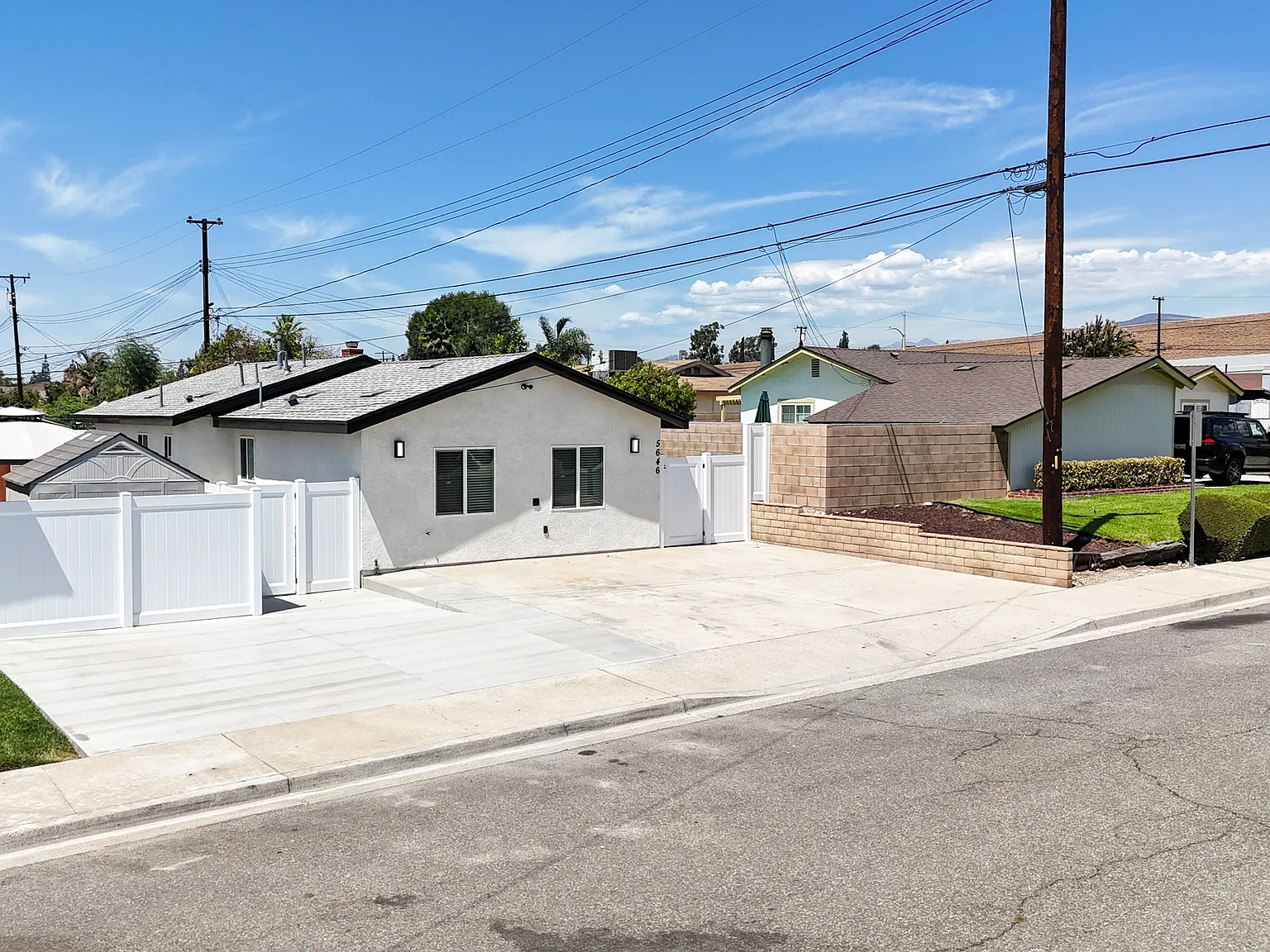 2 bed, 980 sqft, $2,775 — Photo 4