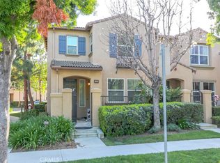 64 Trailing Vine, Irvine, CA 92602