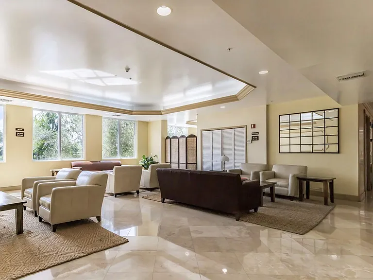 3500 Coral Way #815 — Photo 9