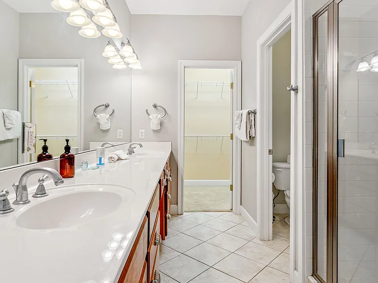 615 Shore Dr — Photo 39