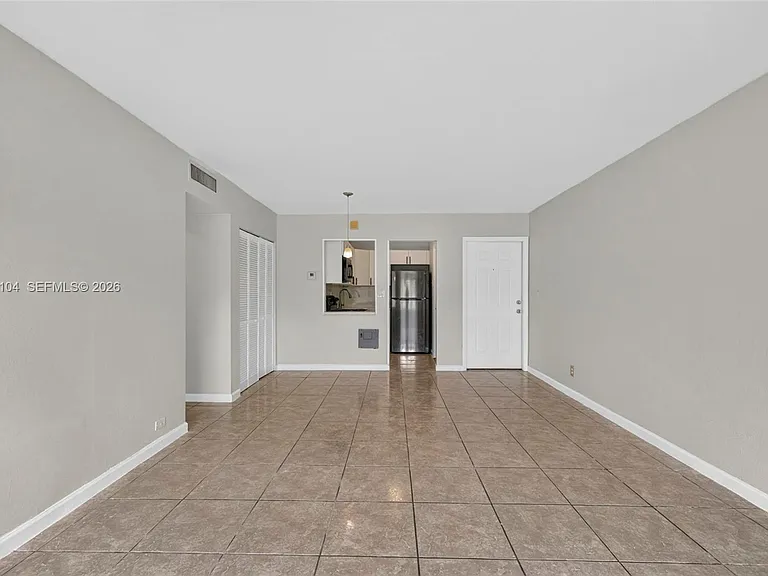 151 SE 6th Ave #16 — Photo 6