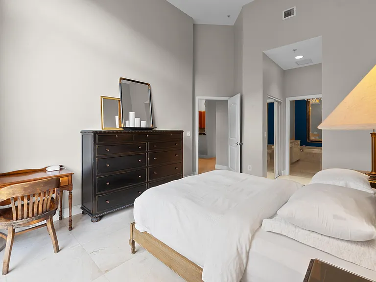 701 S Olive Ave #218 — Photo 15