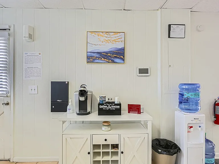 Leasing Office Coffee Bar
