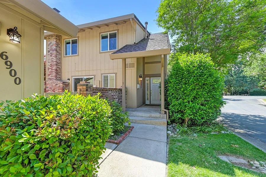 6900 San Angelo Ct photo 1