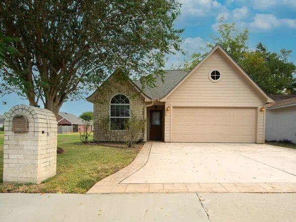 125 Golfview Dr, Montgomery, TX 77356