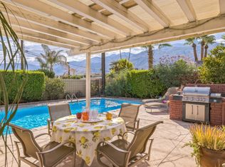 533 N Sunrise Way, Palm Springs, CA 92262