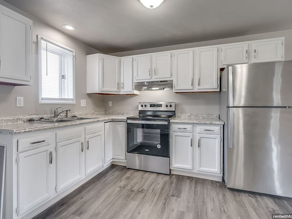 1st image of 100 W 4th St #1/2