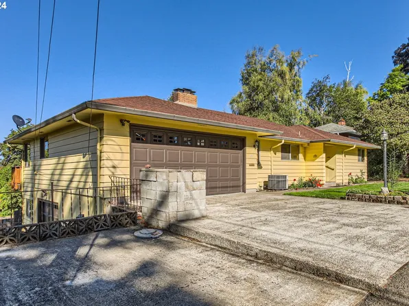 1507 17th St, Oregon City, OR 97045