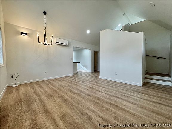 5th image of 313 N Moore St