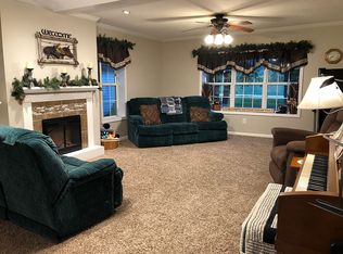 2614 River Rd, Decorah, IA 52101