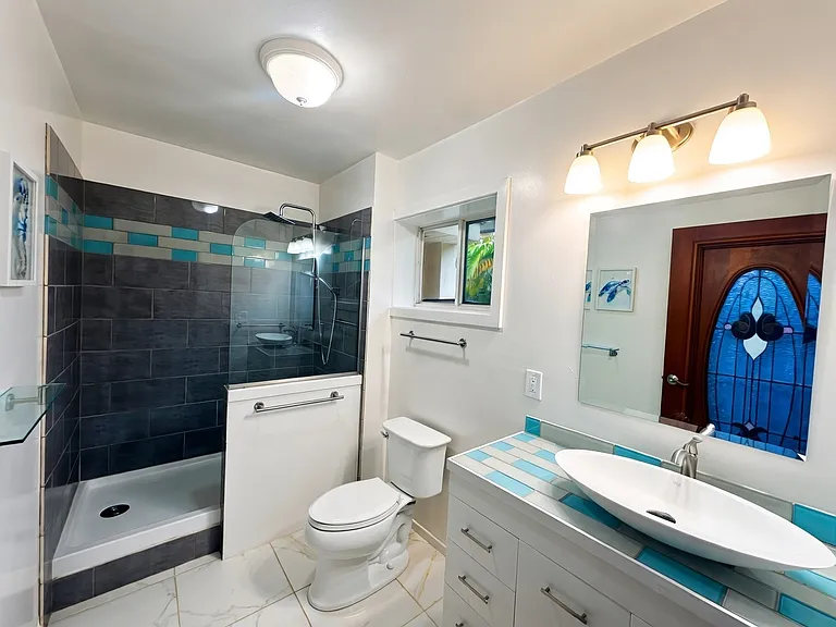 238 Portlock Rd — Photo 22