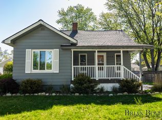 350 Adolph Ave NE, Rockford, MI 49341