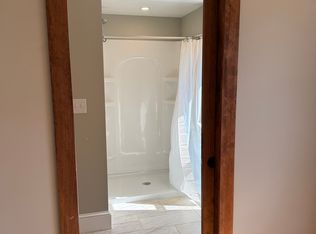 5 Brown St, Spencer, MA 01562