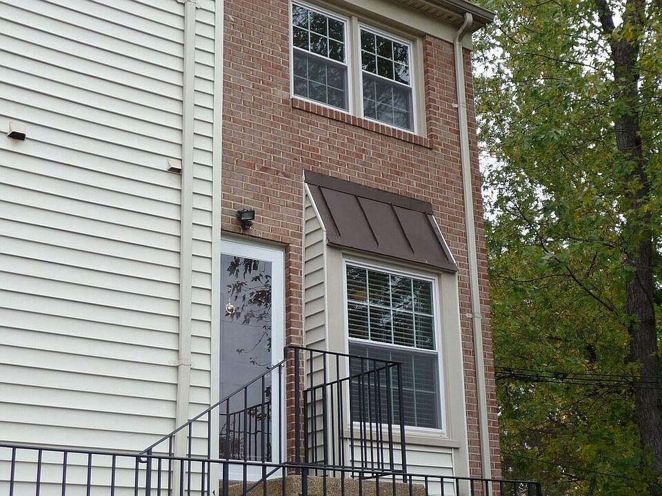 1st image of 306 S Wayne St APT A