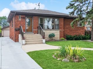 1108 N Cumberland Ave, Park Ridge, IL 60068