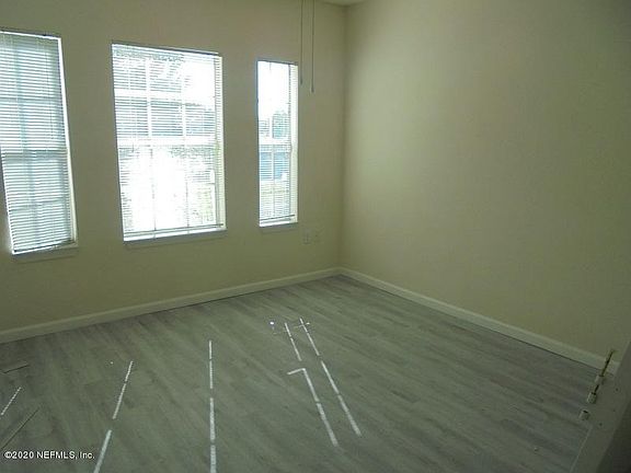 2nd image of 10075 N Gate Pkwy #1111