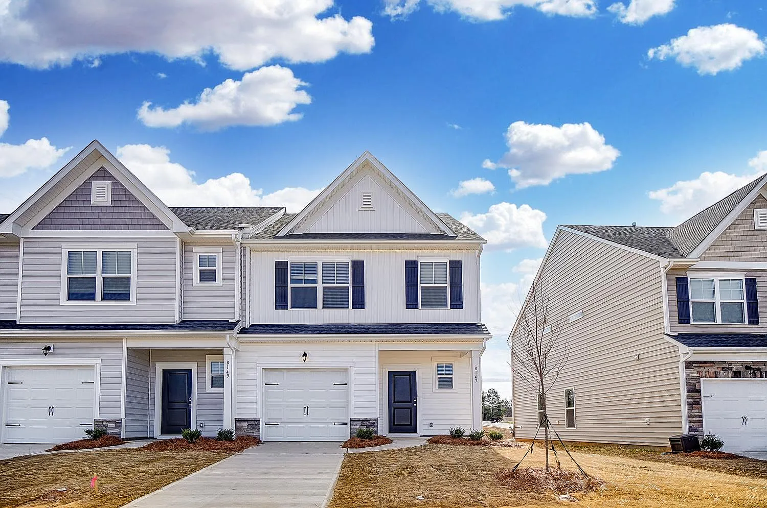 3 bed, 2.5 bath, 1445 sqft, $1,995 — Photo 1