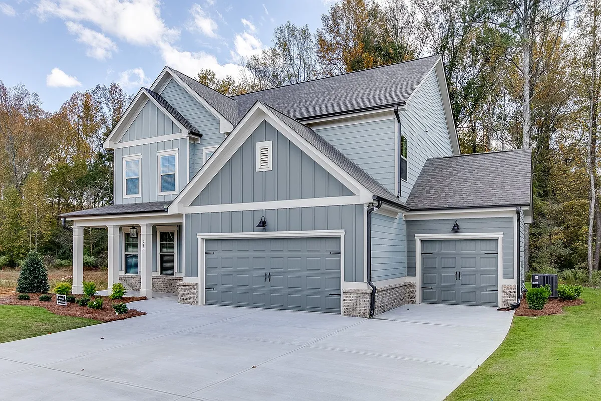 Building Photo - 230 Blue Dragon Dr