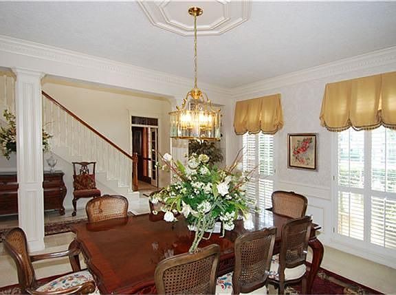 3rd image of 5606 Walnut Point Dr