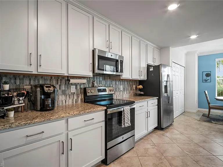 16000 Grassland Ln #3116 — Photo 17