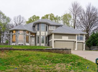 4027 E Dardenelle Pl, Springfield, MO 65809