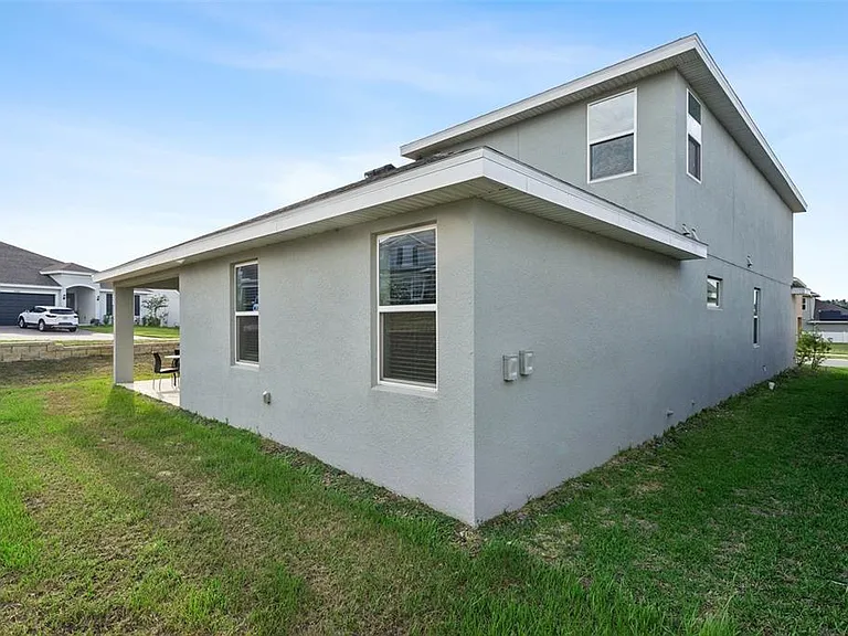 2025 Axel St — Photo 28