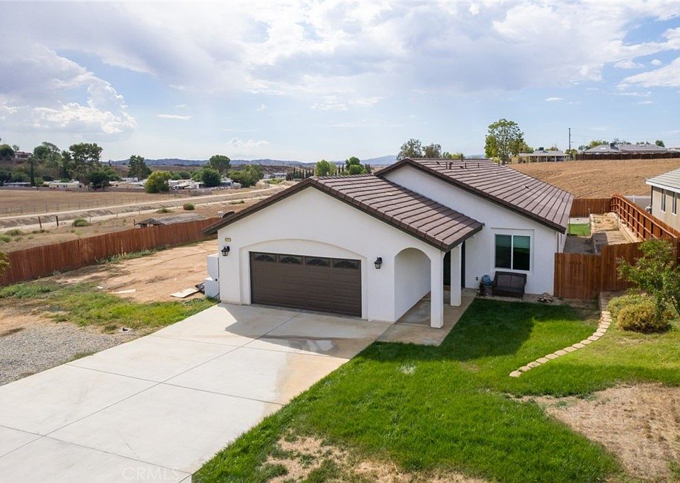 13172 6th Pl, Yucaipa, CA 92399 MLS IV22214155 Zillow