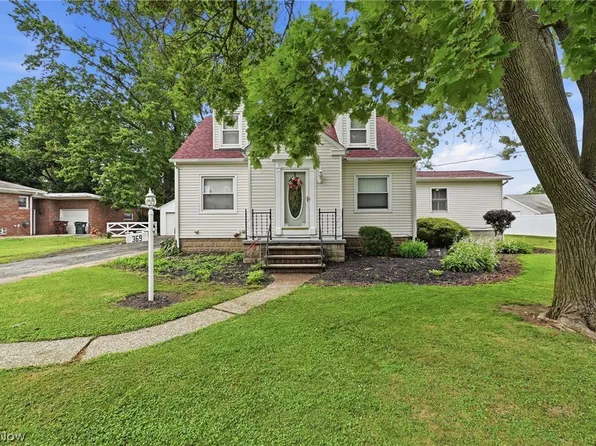 369 E 46th St, Lorain, OH 44052