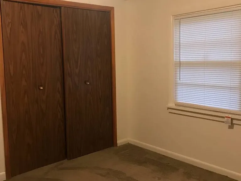 17237 SE Evergreen Hwy — Photo 11