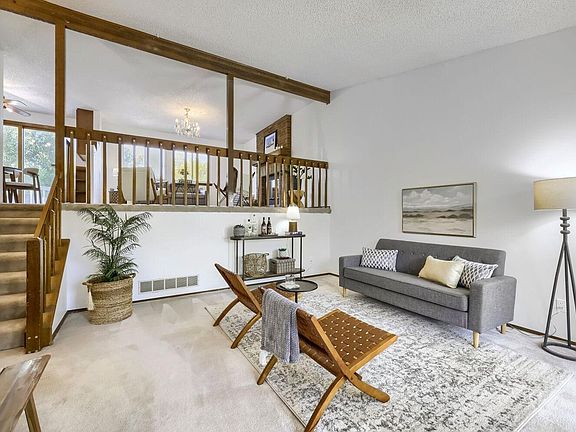2nd image of 3877 Arbol Ct