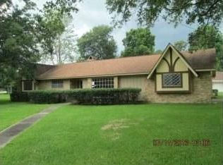 122 W Pinewood Dr, Slidell, LA 70458
