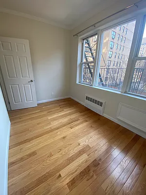 Rented by Compass | media 12