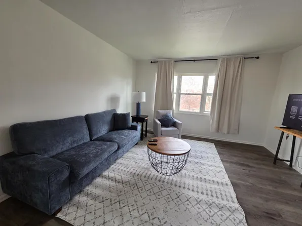 3046 S Moreland Blvd APT 6, Cleveland, OH 44120