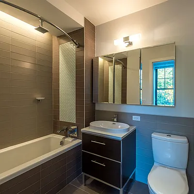 Rented by Nooklyn NYC LLC | media 105