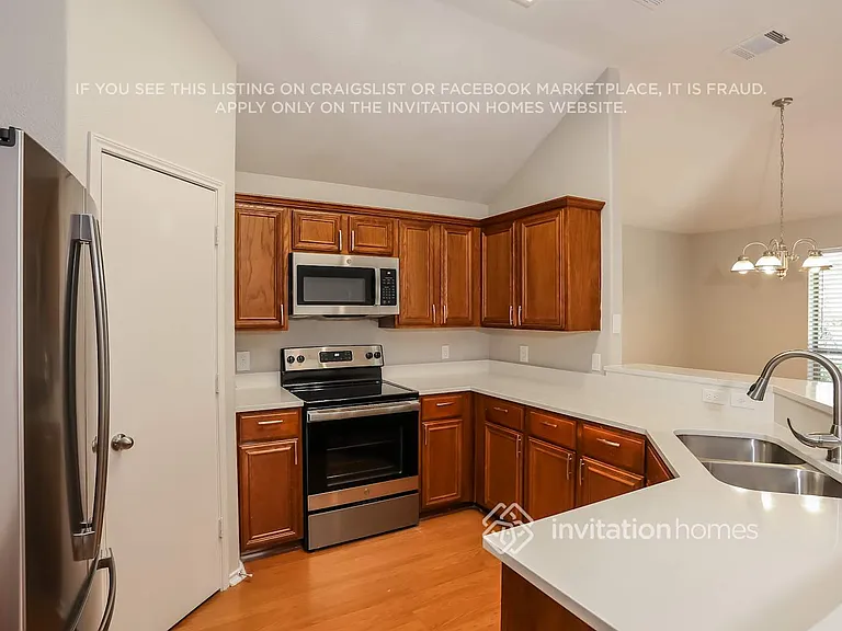 147 Oregon Trl — Photo 8