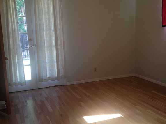 5th image of 23121 Welby Way